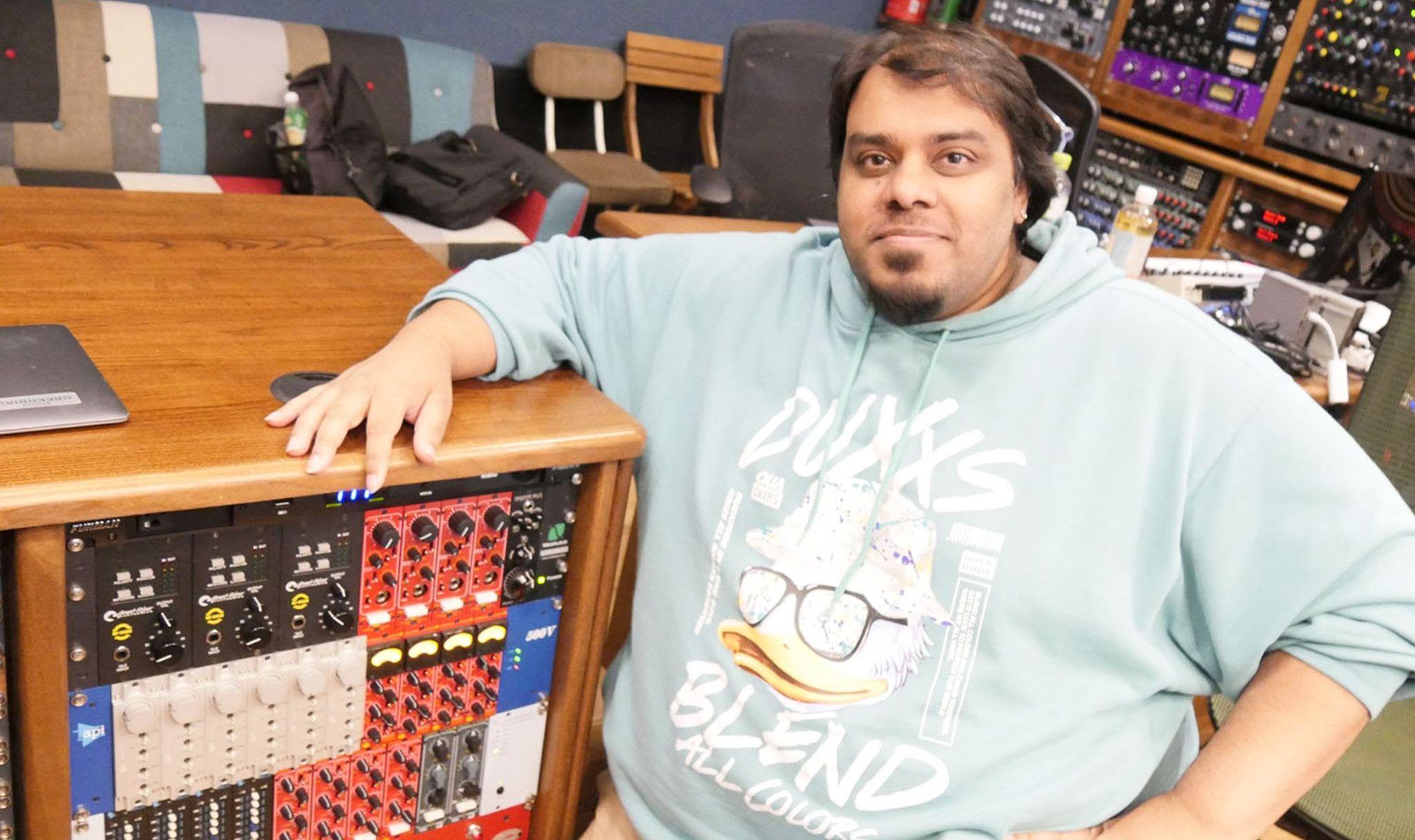 Neeraj Khajanchi（ニラジ・カジャンチ）